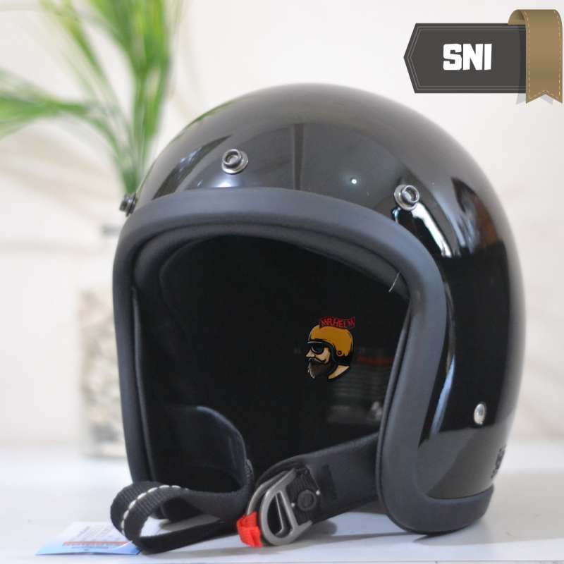 Helm retro sales