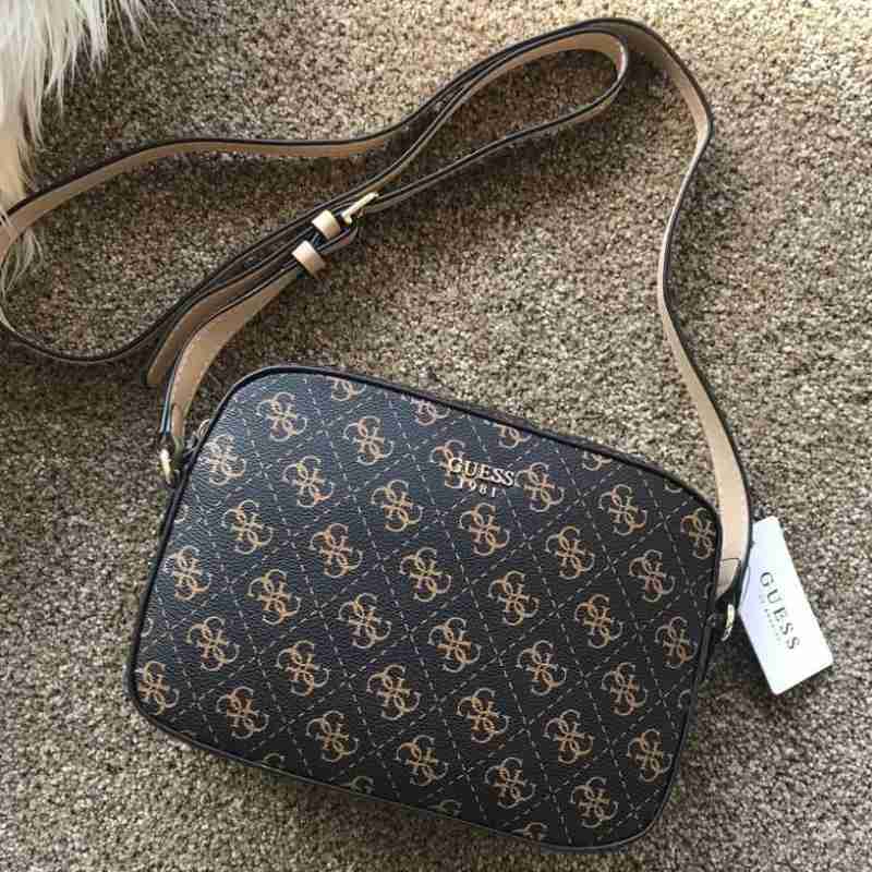 Beg guess sales perempuan