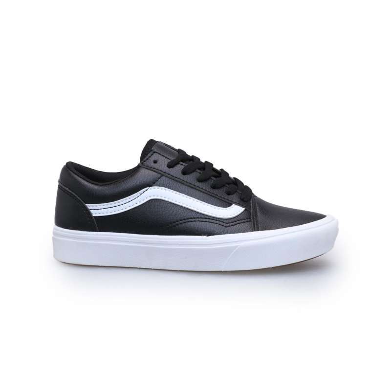 Vans old skool black harga 2025