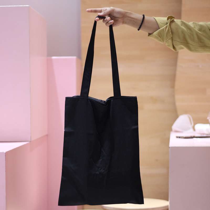 Tote bag polos hotsell hitam