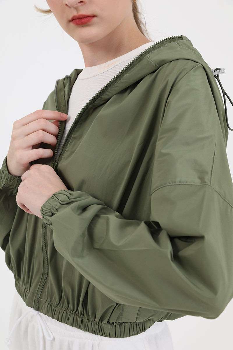 Jaket outlet parasut uniqlo