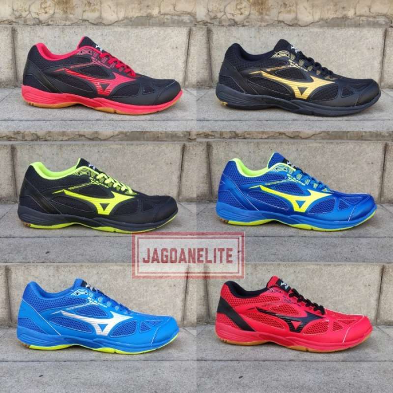 Sepatu hotsell pingpong mizuno