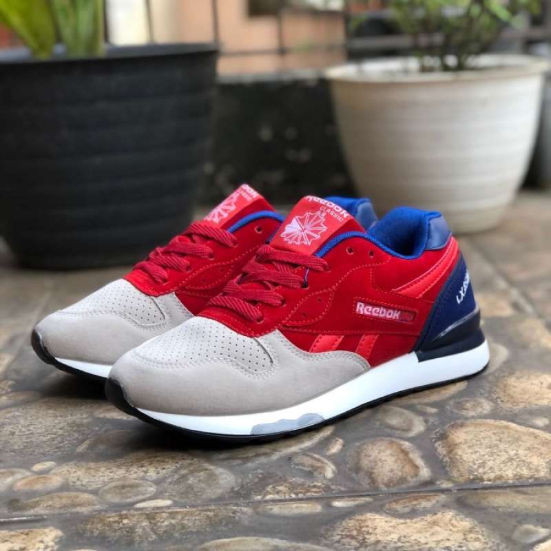 Jual SEPATU SPORT REEBOK PREMIUM TERBARU RUNNING GYM VOLLY TENIS