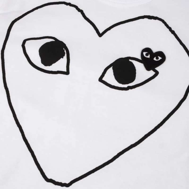 Jual Comme Des Garcons Black Emblem Outline Online Oktober 2020 Blibli Com