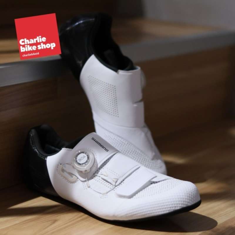 Sepatu shimano road discount bike