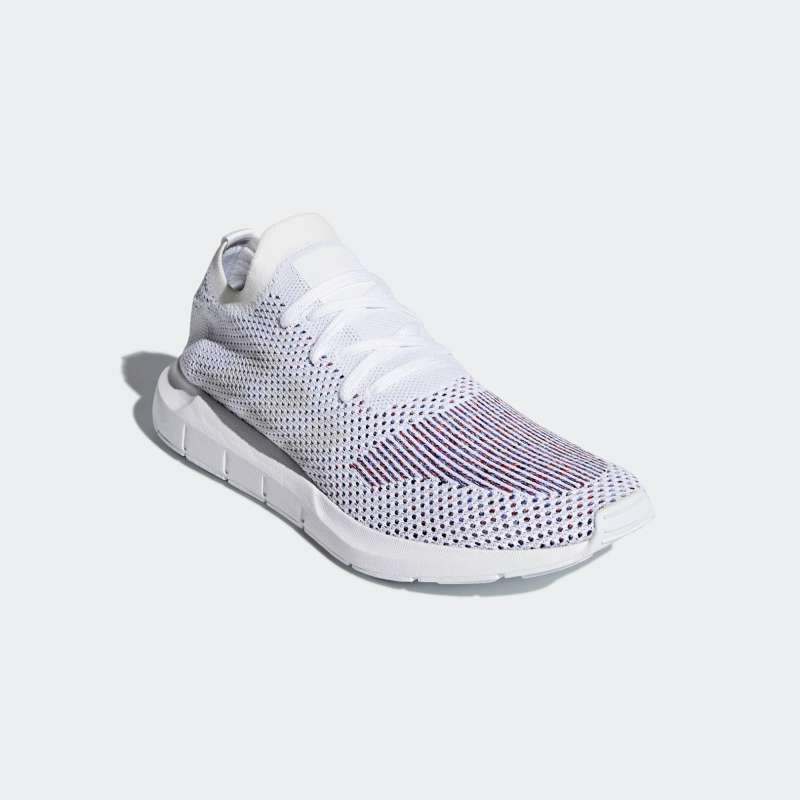 Adidas originals swift sales run primeknit sneaker cg4127