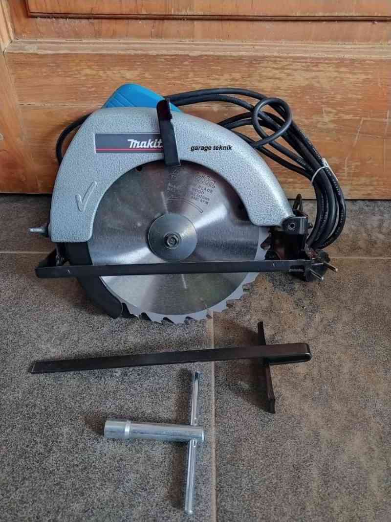 Circular saw makita sale 5800nb