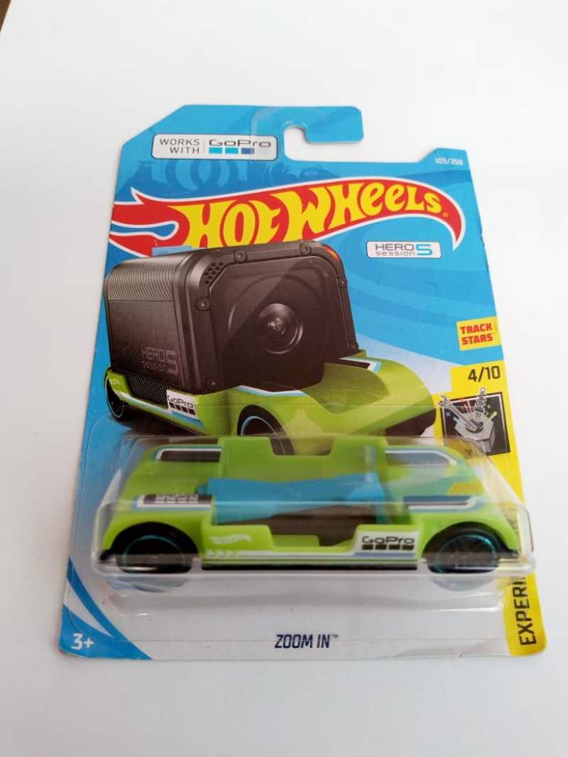 Hot wheels discount zoom in green