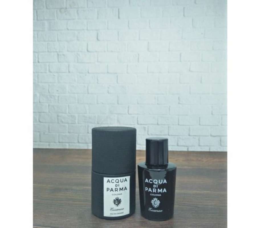 Jual Acqua Di Parma ESSENZA Eau De Cologne 5ml (MINI) di Seller Capital  Perfumery - Kota Tangerang Selatan, Banten | Blibli