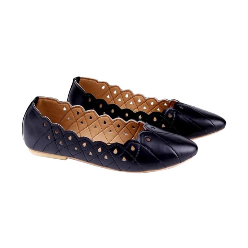 Garucci Flat Shoes 579 Sepatu Wanita - Hitam