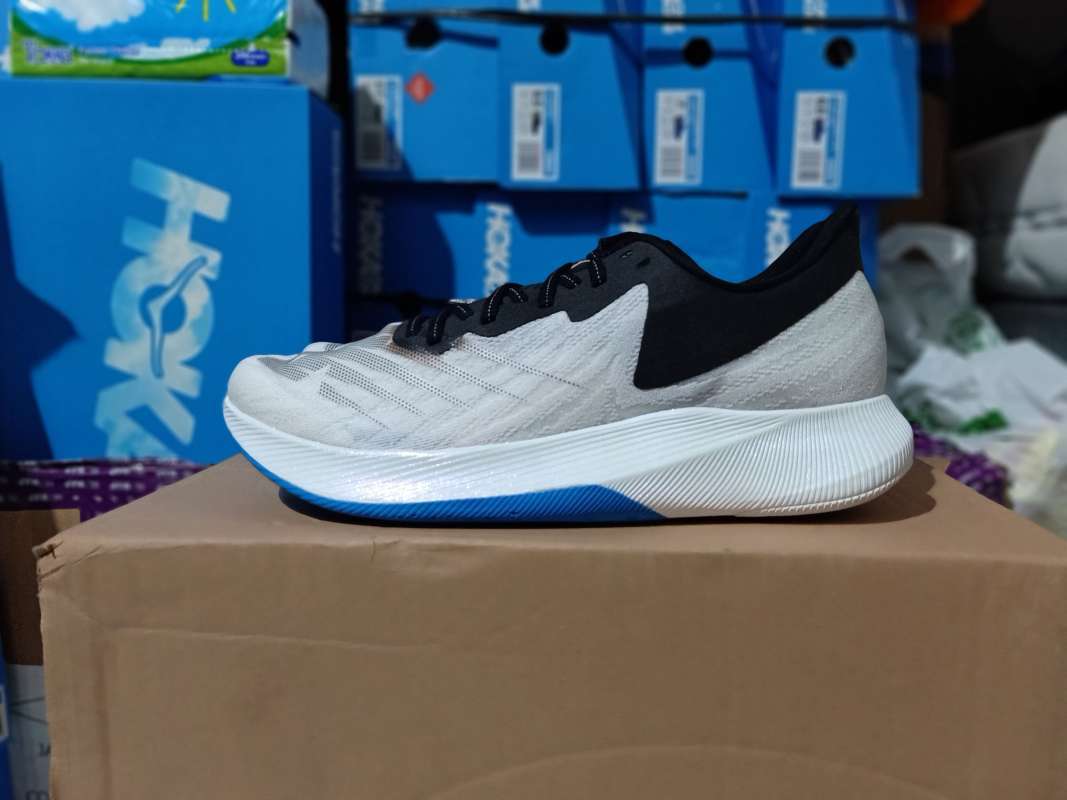 new balance with carbon plate