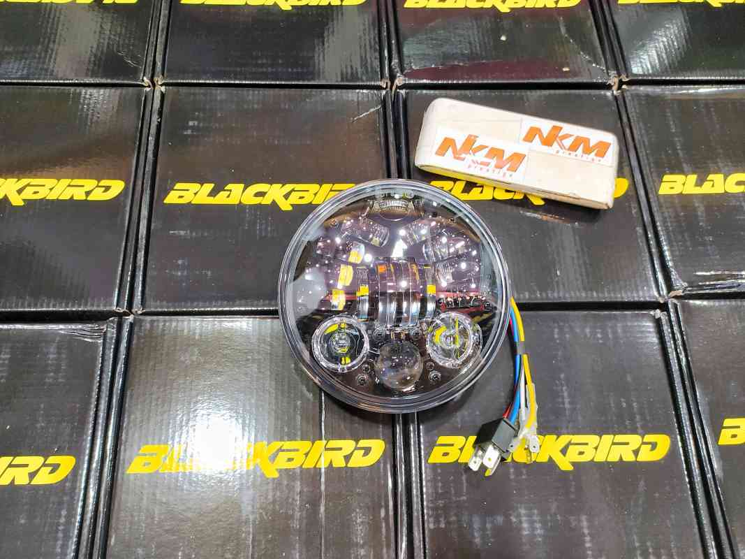 Daymaker 16 store led