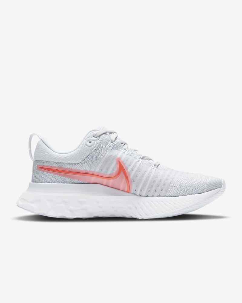 nike running react infinity run flyknit 2 sneakers in white