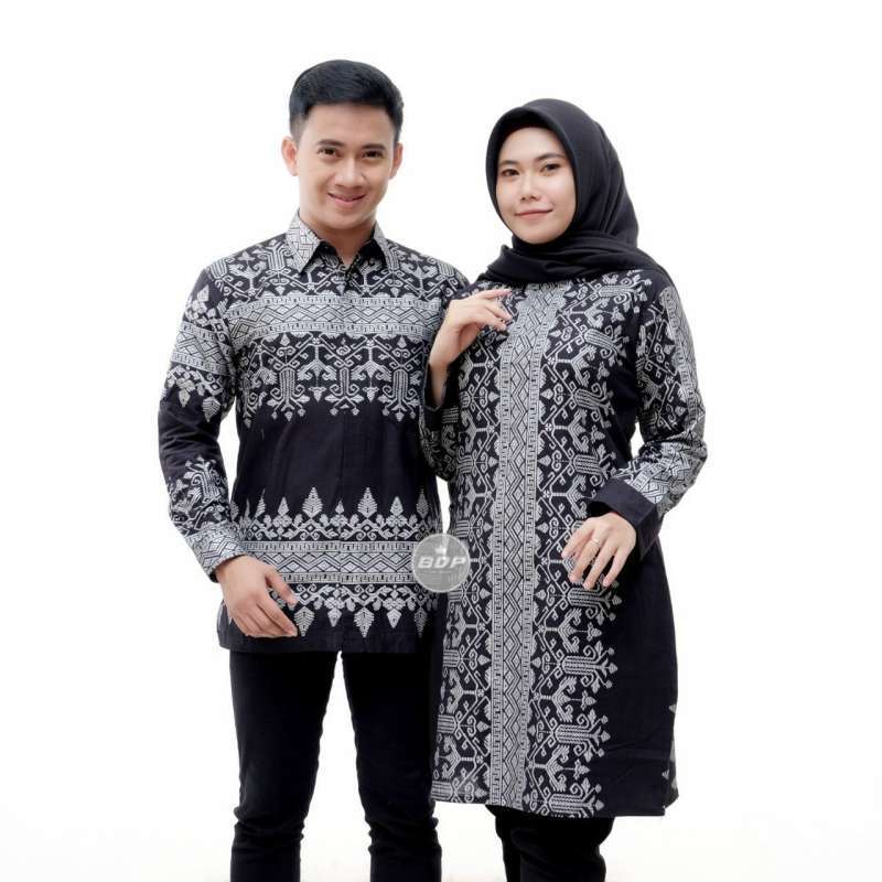 Jual Baju Couple Tunik Batik Couple Batik Couple Lebaran Couple Atasan Batik Murah Mei 2021 Blibli