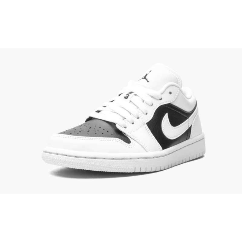 Jual Air Jordan 1 Low Panda (W) DC0774-100 di Seller True OG Sports  Official Store - Kota Jakarta Utara, DKI Jakarta | Blibli