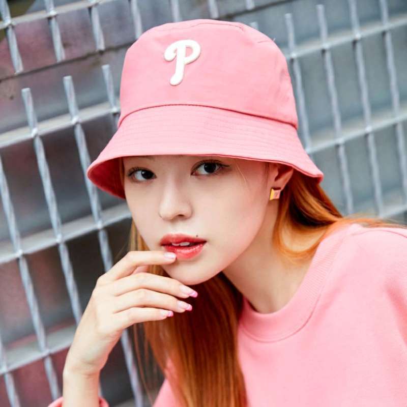 Classic Nylon Bucket Hat Phillies 
