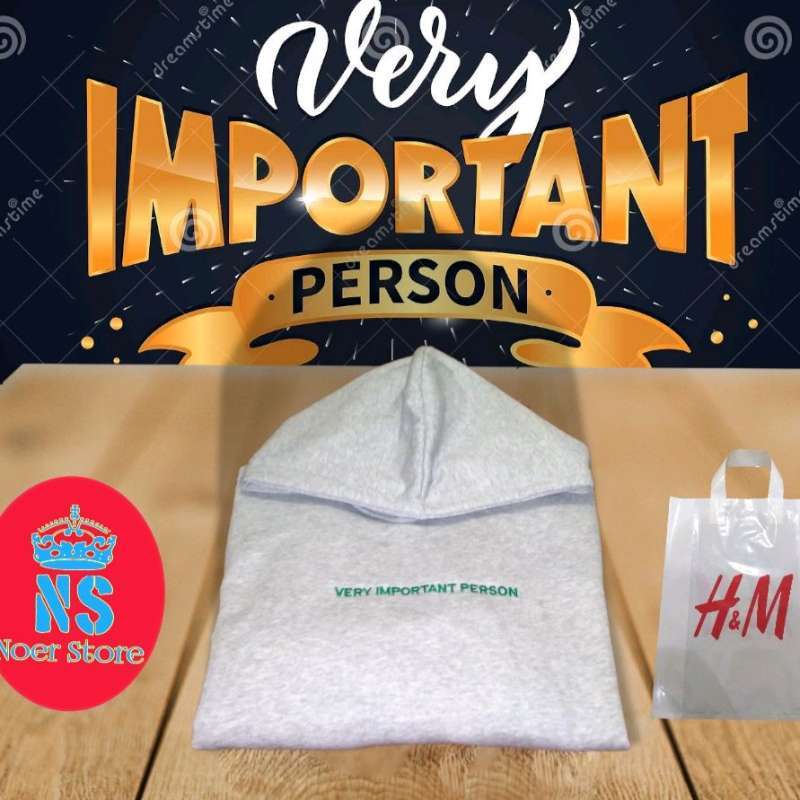 H&m very top important person hoodie