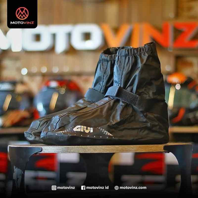 Givi shoe cover best sale