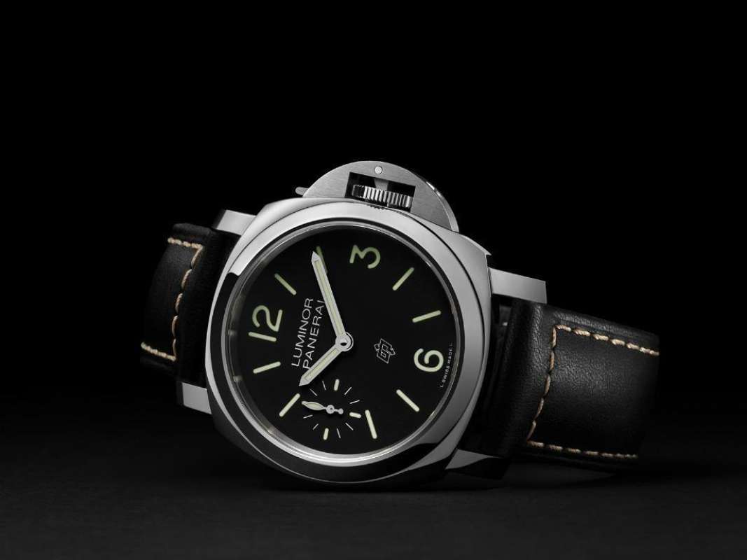 panerai luminor logo
