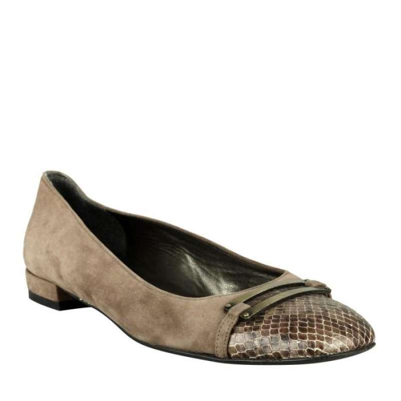 Stuart Weitzman Stringon Womens Leather Flat Shoes