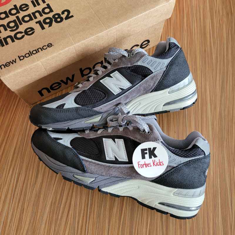 nb 991 black
