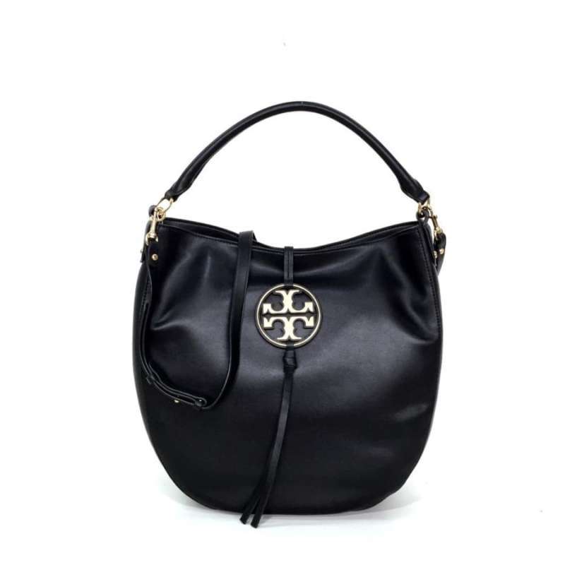 hobo bag in black