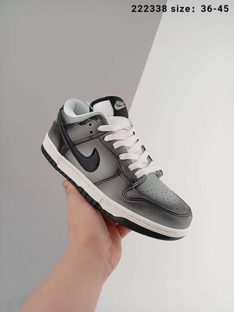 Jual Nike SB zoom Dunk Low board shoe classic versatile casual sports board  shoe thickened tongue filling for comfort and zoomair unit - 40 di Seller  Cai Wu Official Store - Indonesia | Blibli