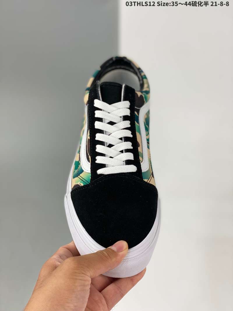 vans camo womens