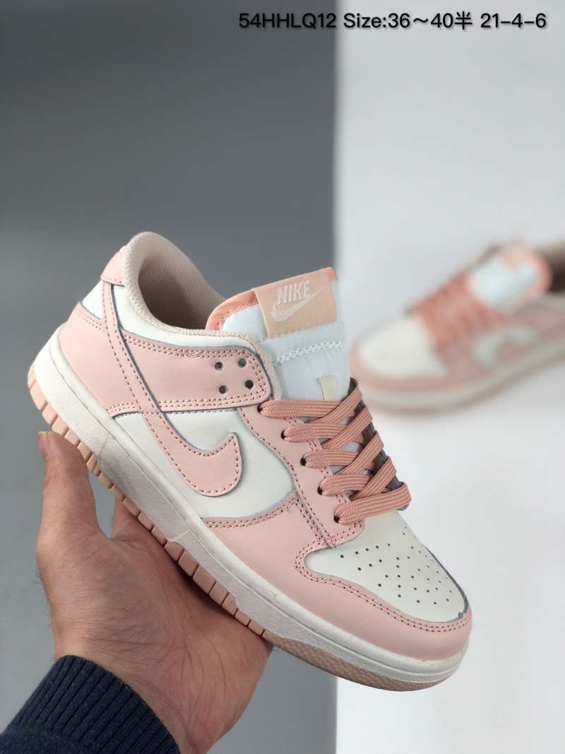 Promo Men's women's shoes NIKE duNIKE SB DUNK low Pro dunk low top classic  versatile casual sneaker. 36 36.5 37.5 38 38.5 39 40 40.5 41 42 42. - 43 di  Seller Cai Wu Official Store - Indonesia | Blibli