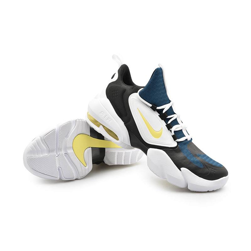 Jual Nike Men Training Air Max Alpha Savage Sepatu Training Pria At3378 471 Online November 2020 Blibli Com