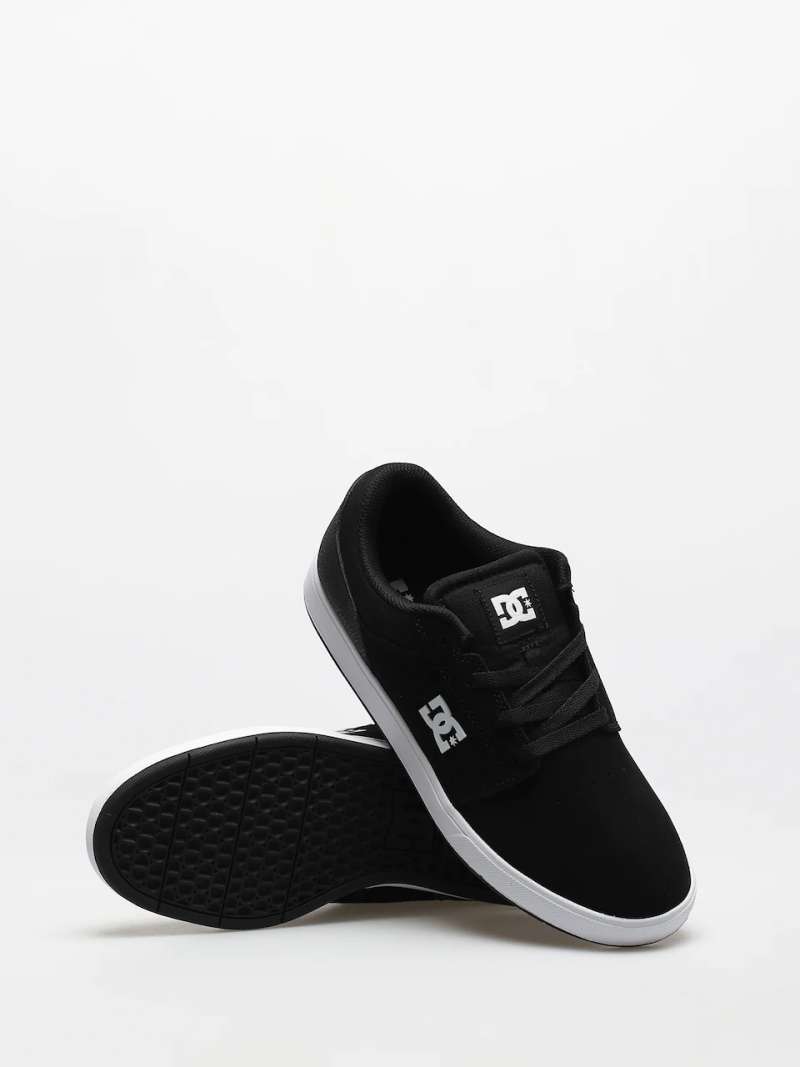 sepatu skate dc
