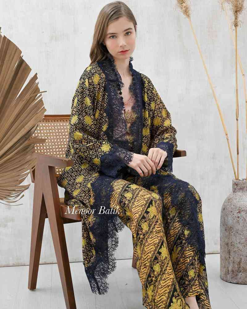 Kebaya modern sales jumpsuit