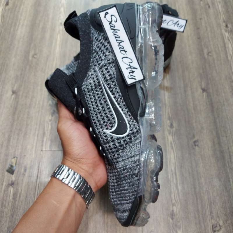 oreo vapormax 2021