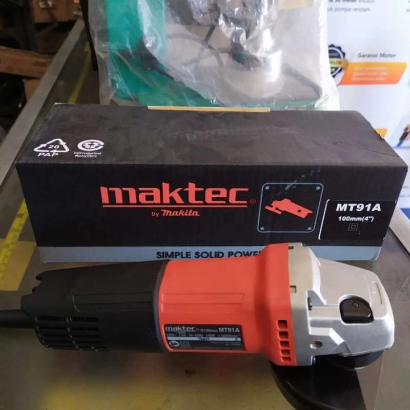Angle Grinder 4 Maktec MT91A 