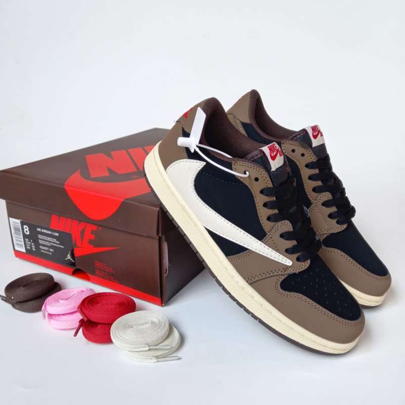 Jual AIR JORDAN 1 LOW TRAVIS SCOTT - 42 di Seller supplysmooth - Kota  Bandung, Jawa Barat | Blibli