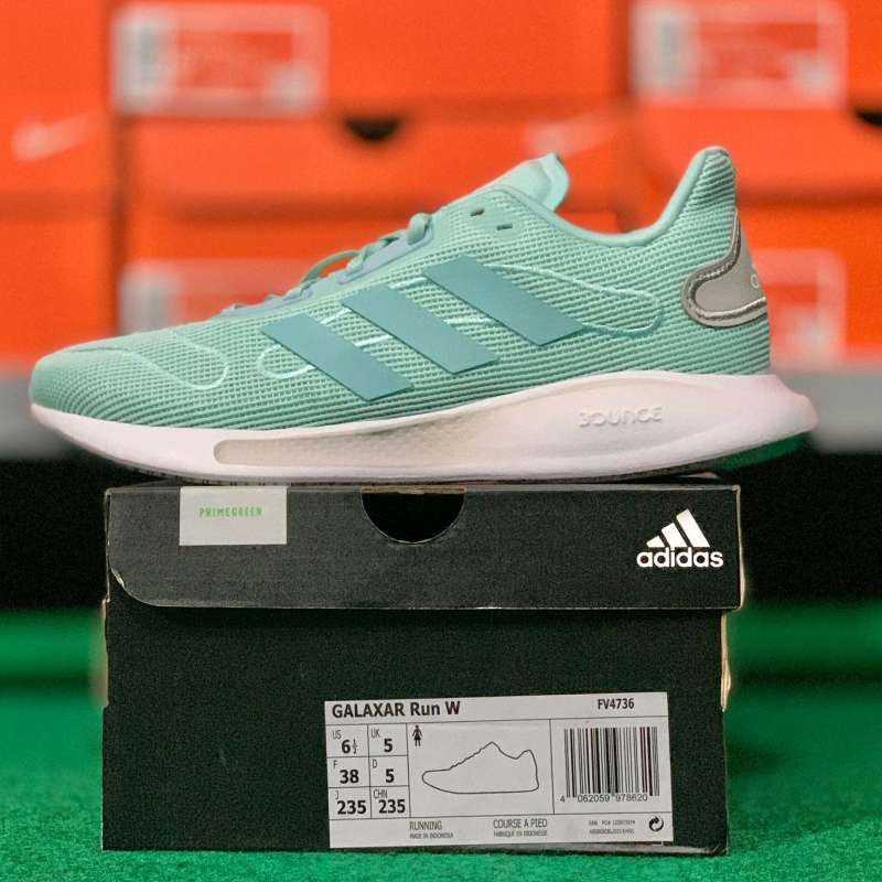 Sale sepatu adidas original Clearance