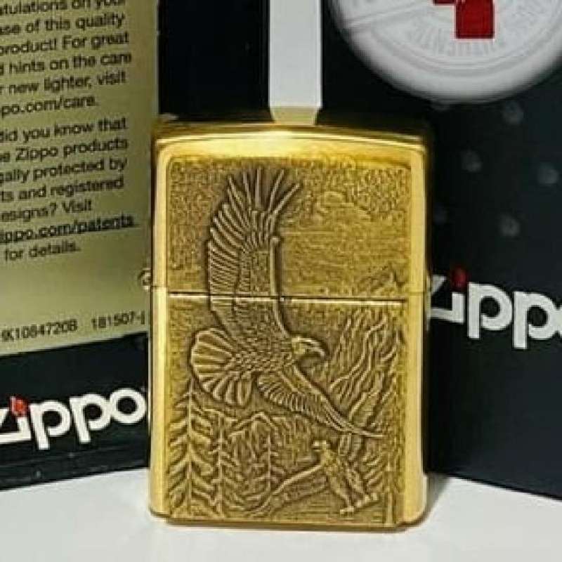 Where Eagles Dare Emblem Brushed Brass Zippo Lighter - ID