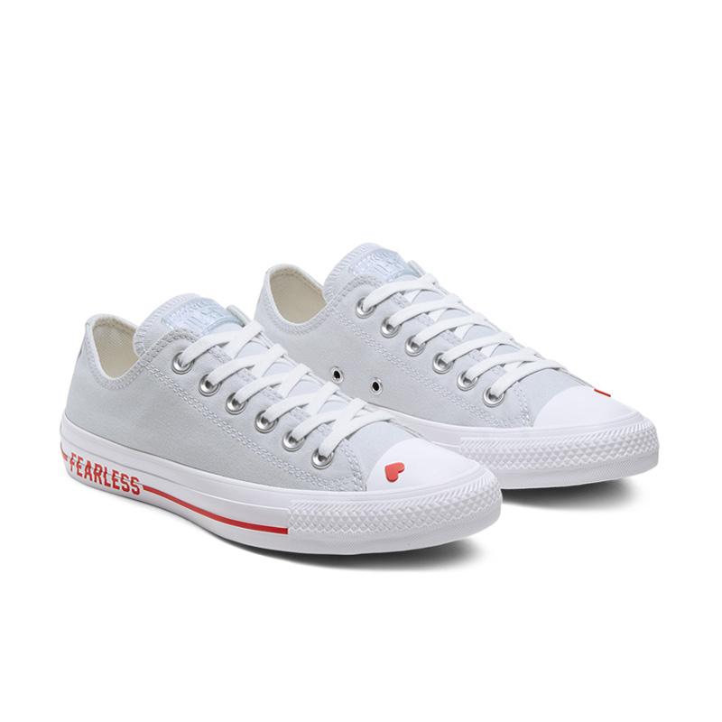 chuck taylor all star ox