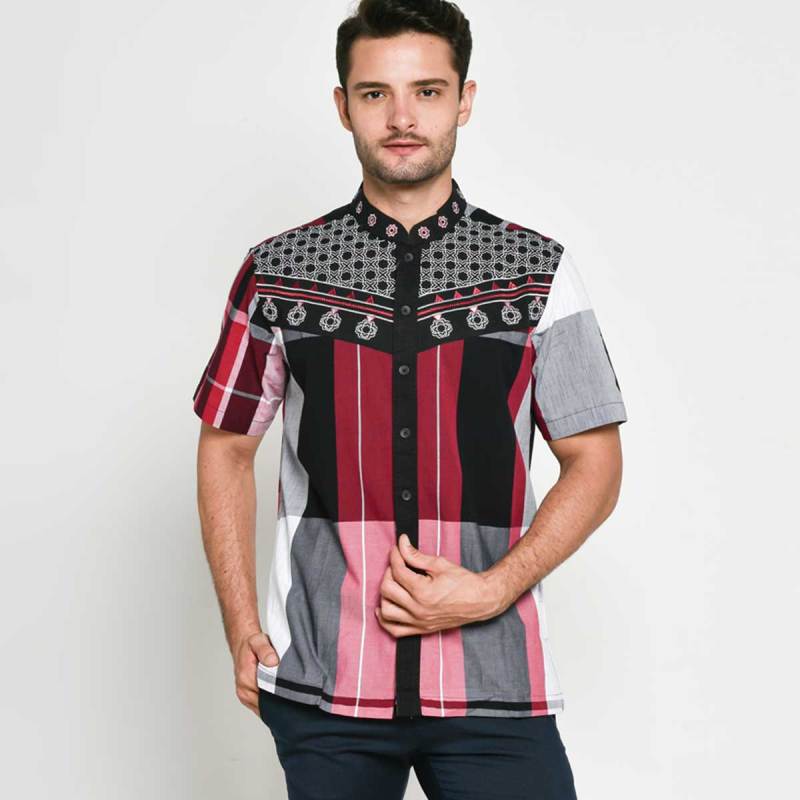 Jual Red Cliff Men Smart Casual Print Shirt Baju Koko Pria Black Zi1142je Online November 2020 Blibli Com