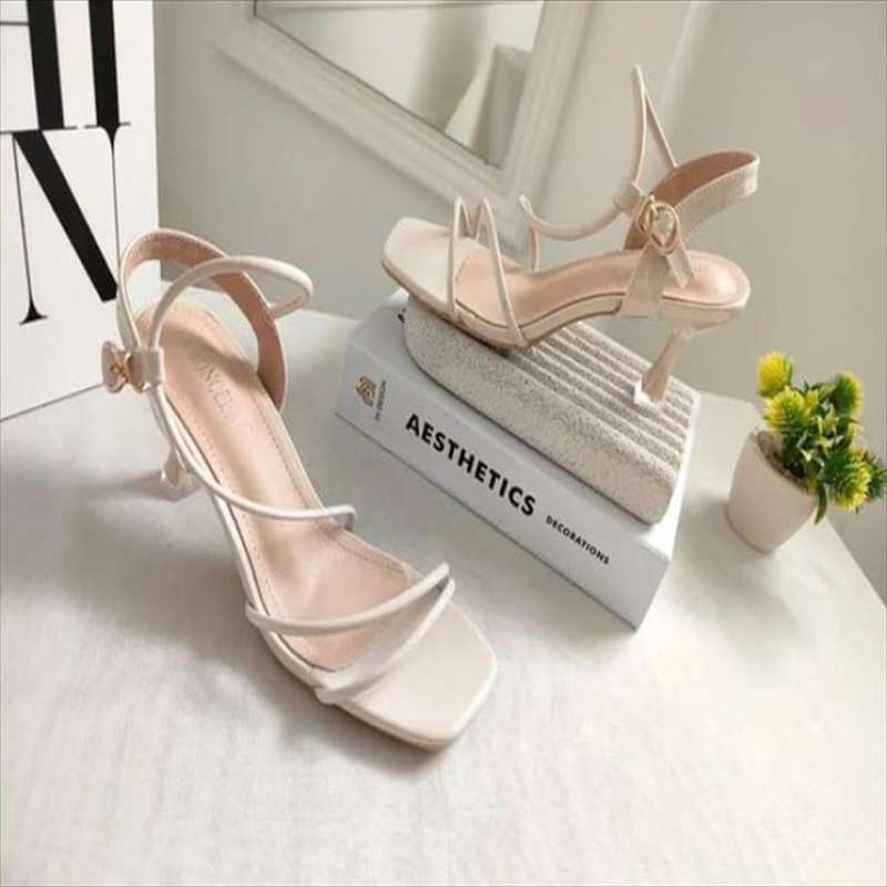 Sepatu heels new arrivals