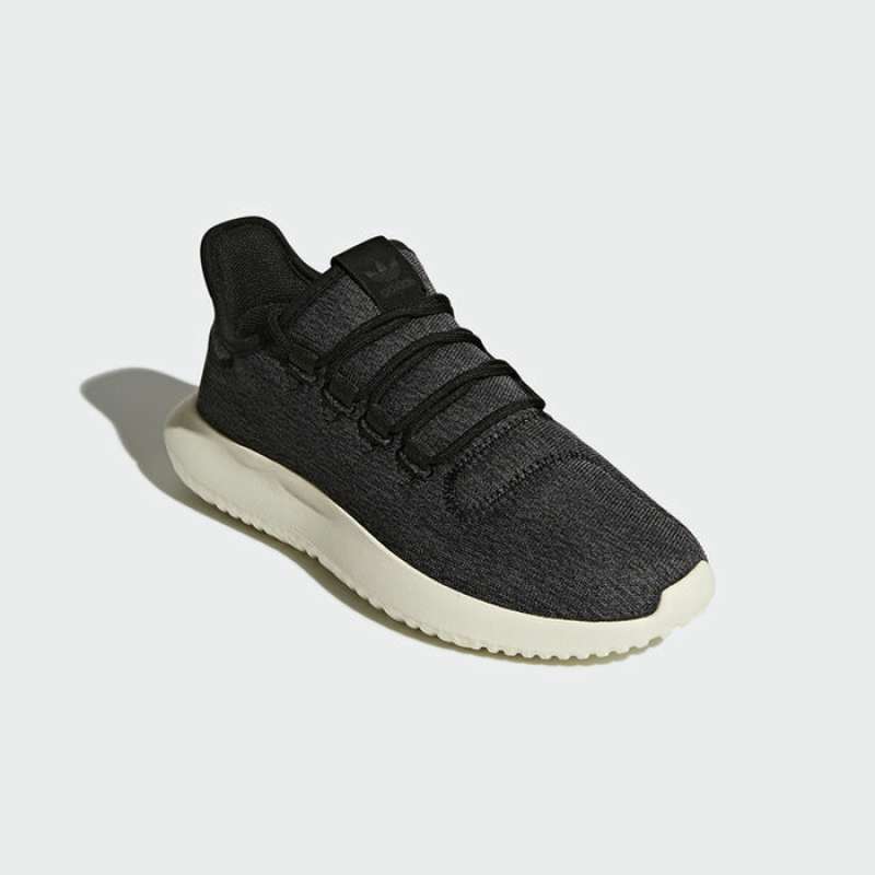 sepatu adidas tubular shadow