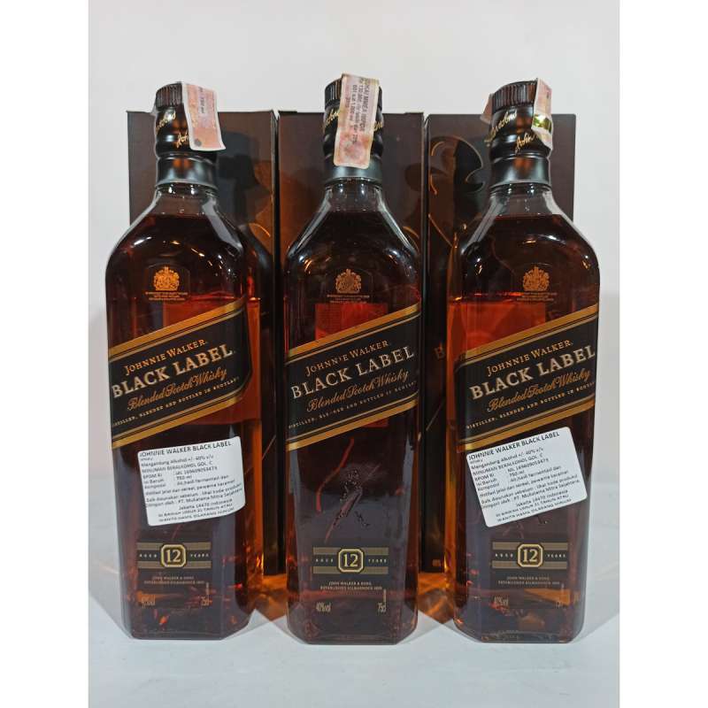 Jual (J.W.) Johnnie Walker Black Label di Seller port on call ...