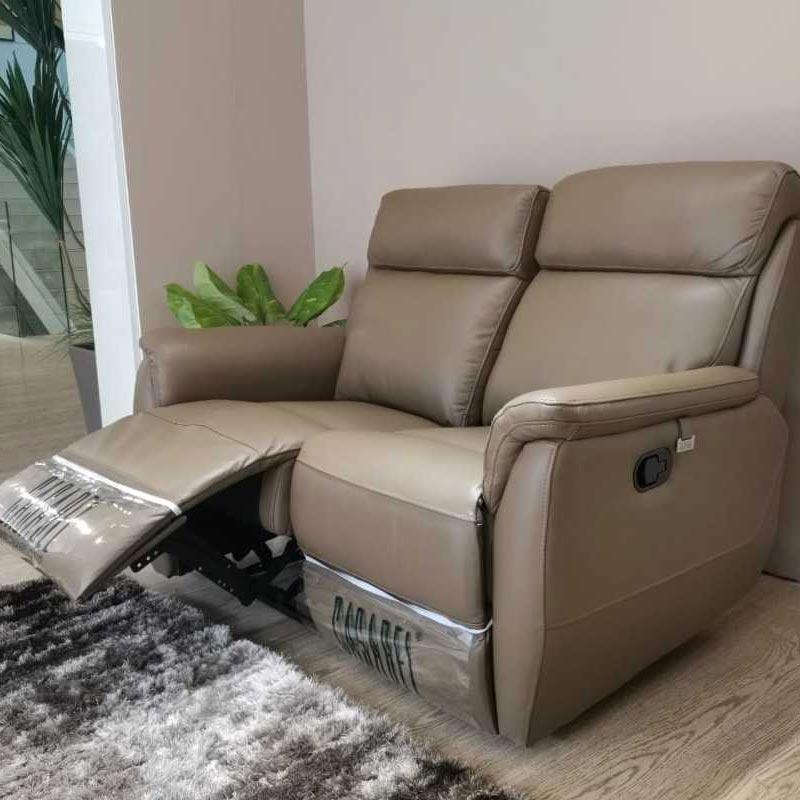 Jual Casabel Estrella 2 Kursi Sofa Recliner Minimalis Kulit Asli Full Leather Dark Tan Online Maret 2021 Blibli Indrajaya sofa kulit spesialis pembuatan sofa costum kulit asli minimalis modern dengan harga terjangkau dan free ongkir! silahkan kunjungi website kami : casabel estrella 2 kursi sofa recliner minimalis kulit asli full leather dark tan