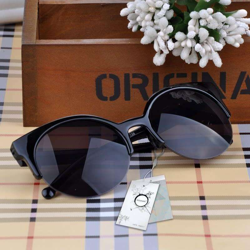 Kacamata rayban wanita terbaru online