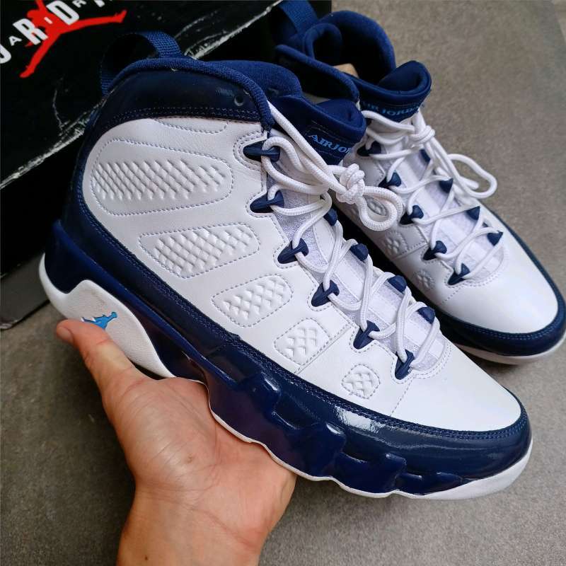 Air Jordan Retro Pearl Blue || white black unc university blue