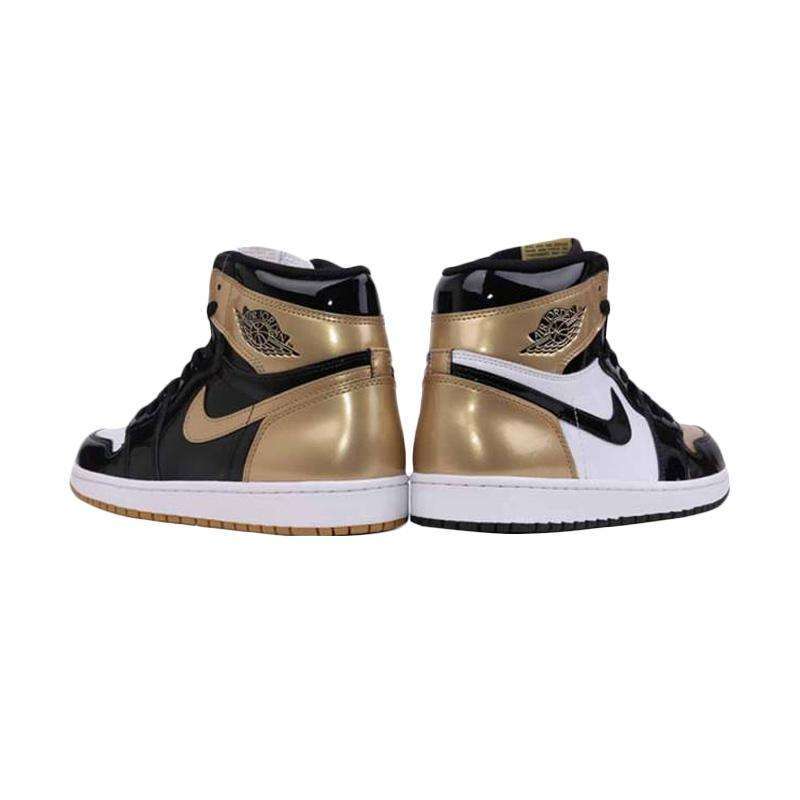 black and gold nike high tops