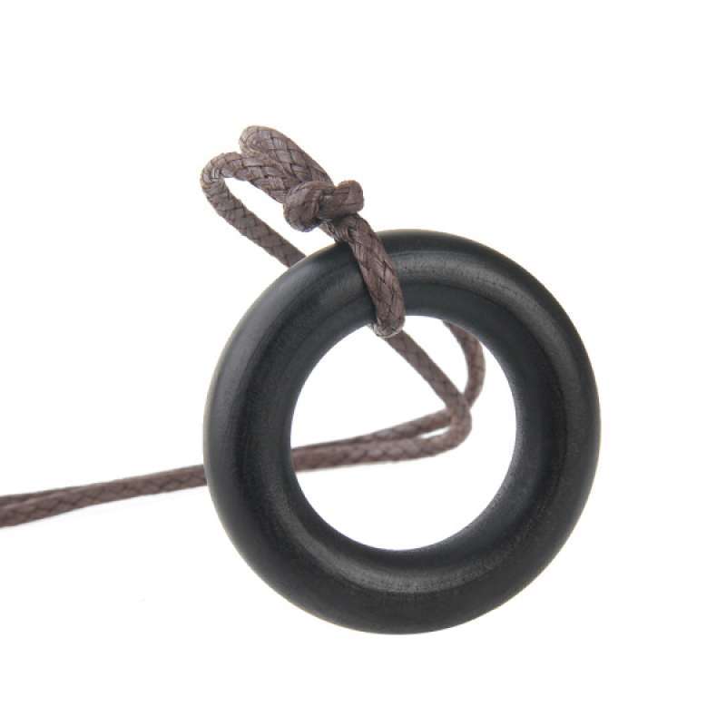 Promo Wood Round Ring Pendant Necklace 