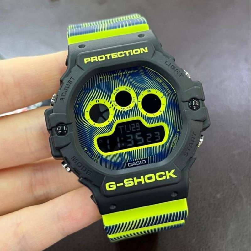 Casio G-SHOCK DW-5900TD-9DR Jam Tangan Pria Digital Rubber Hitam Hijau