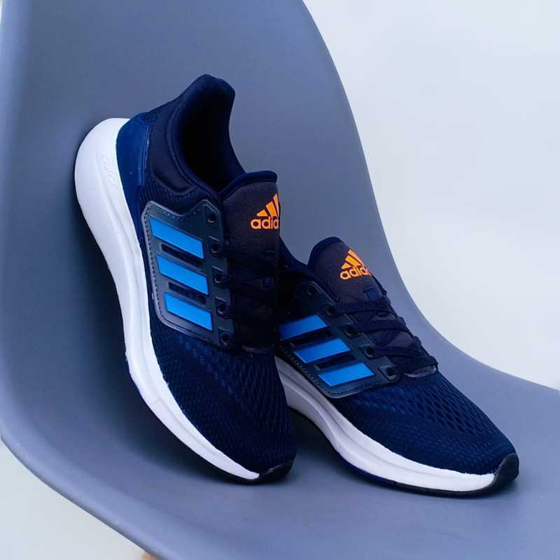 Sepatu adidas eqt top