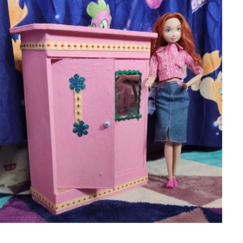Lemari Kayu Baju Boneka Barbi Wooden Dresser Doll Princess Aksesoris Terbaru Agustus 2021 Harga Murah Kualitas Terjamin Blibli